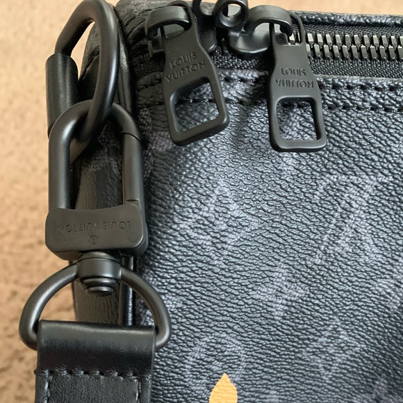 SOLD!!! NWT Louis Vuitton Foliage Keepall 50 - Picture 16 of 16